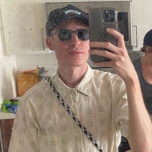 Meet your Posher, Preston